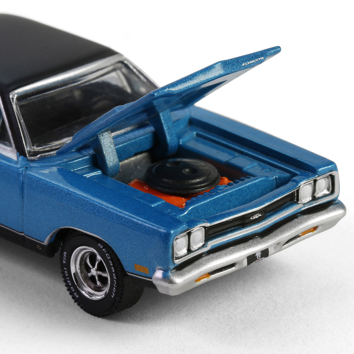 Plymouth GTX with Dodge D-200 & Flatbed Trailer