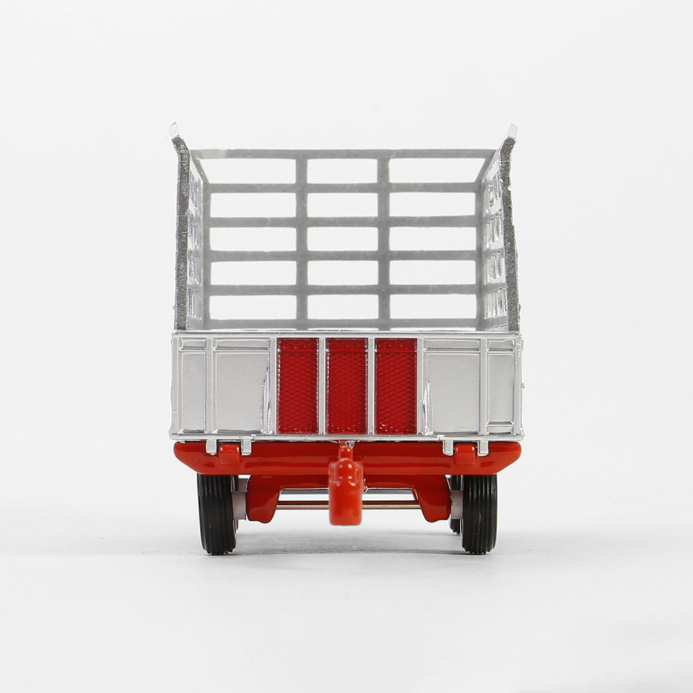 Bail Throw Wagon