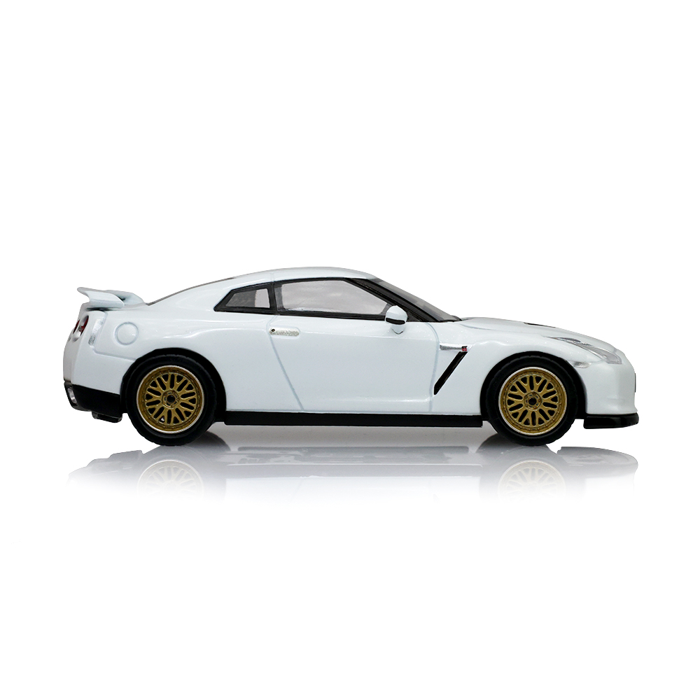 GTR with Custom Wheels