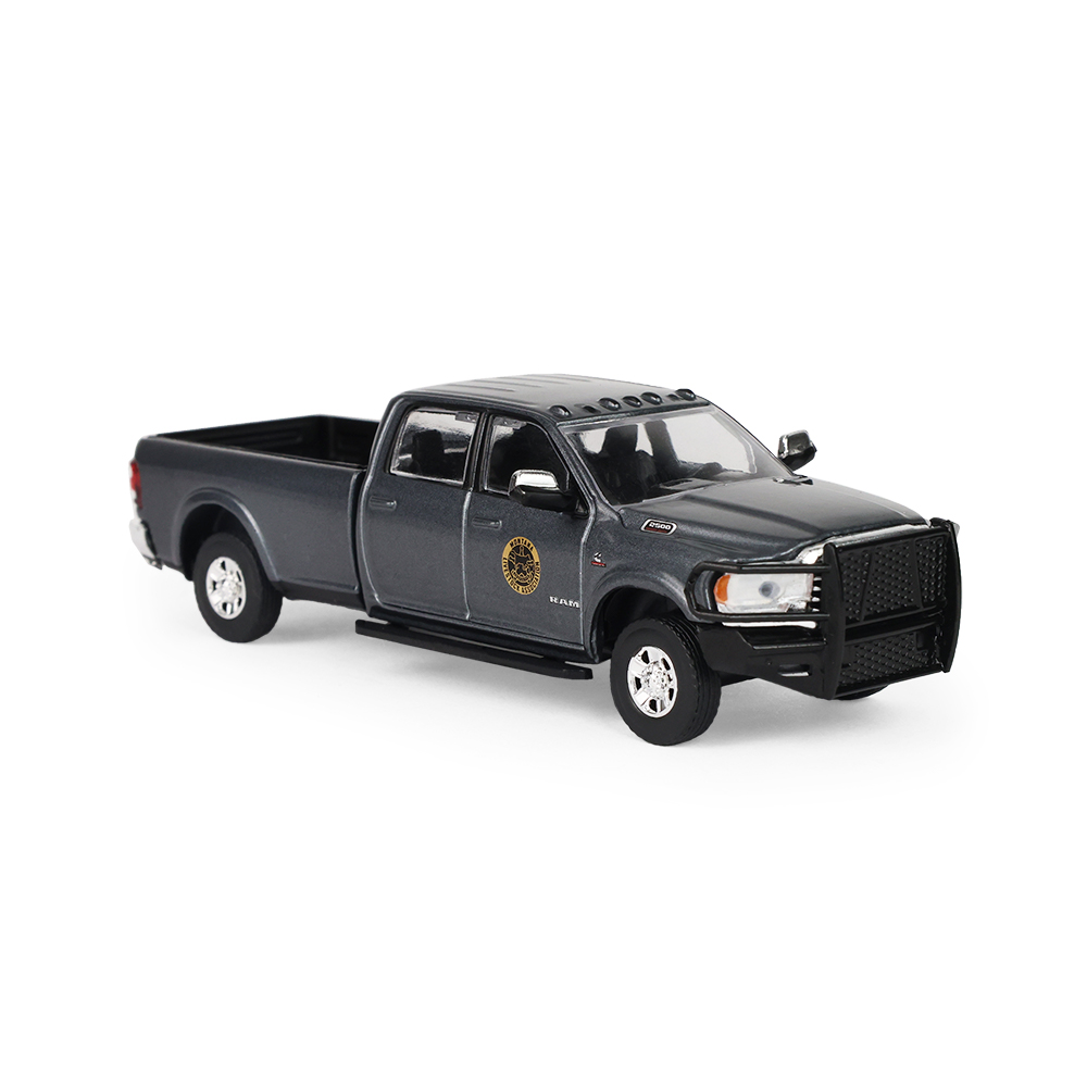 Yellowstone (2018-Current TV Series)-2020 Ram 2500.Montana Livestock Association Solid Pack-Evergreen