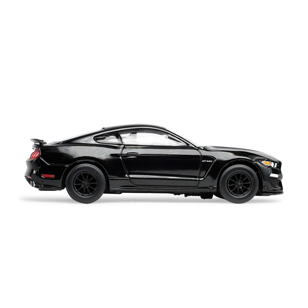 Ballerina (2025) - 2016 Ford Shelby GT 350