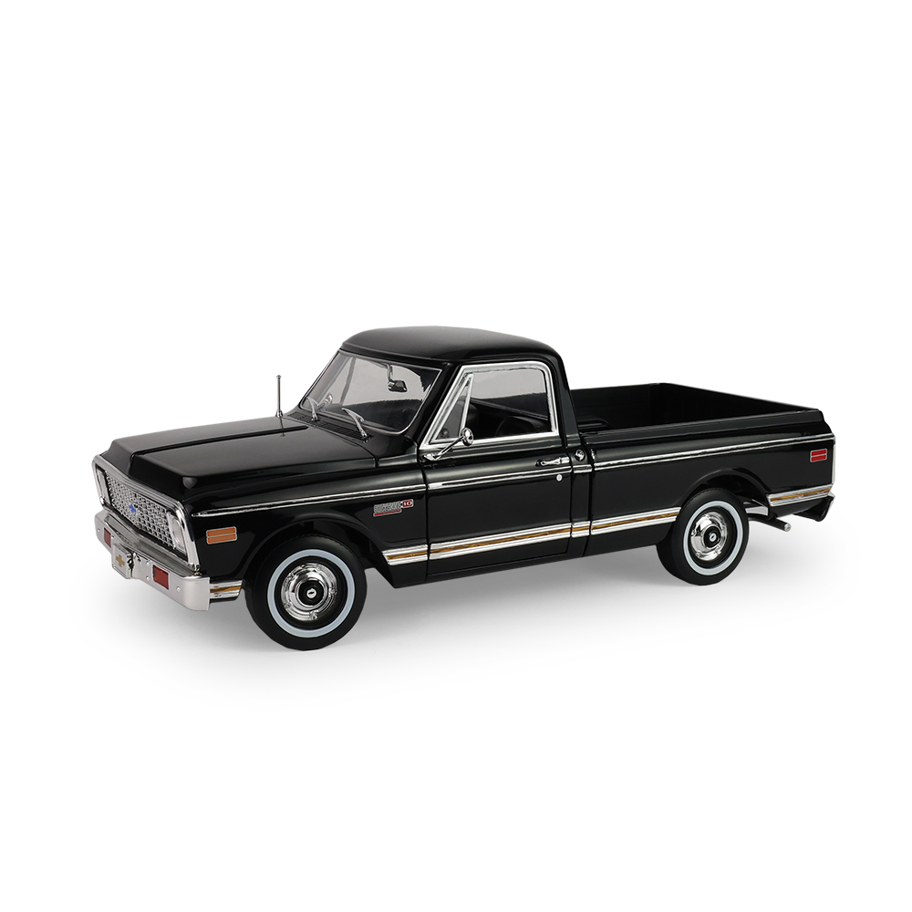 Barrett-Jackson - Scottsdale 2024 - 1971 Chevrolet C10 Custom Pickup - Black