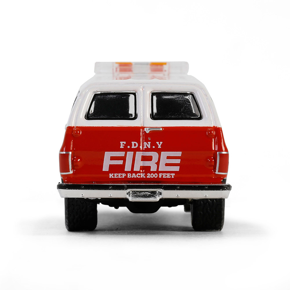 1991 Chevrolet Suburban - FDNY (The Official Fire Department City of New York) Battalion Chief (Hobby Exclusive)