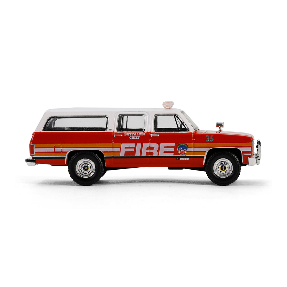1991 Chevrolet Suburban - FDNY (The Official Fire Department City of New York) Battalion Chief (Hobby Exclusive)