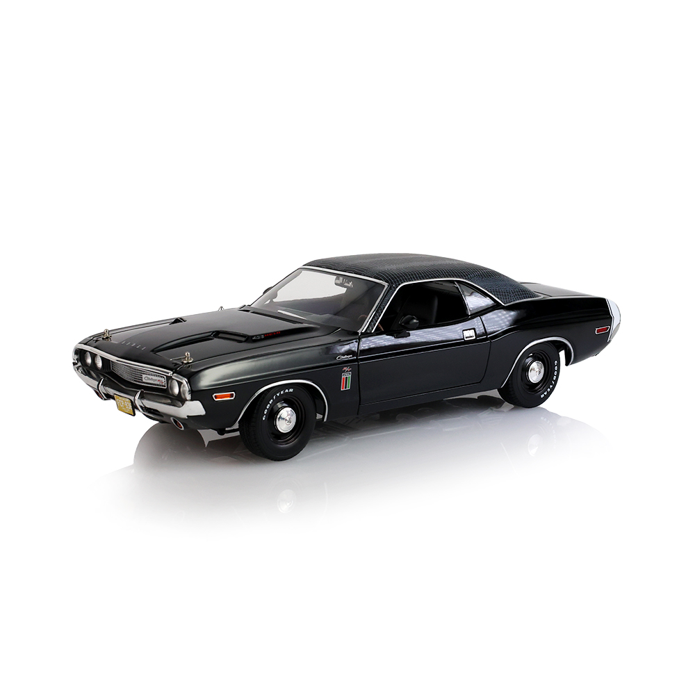 1970 Dodge Challenger R/T 426 HEMI - The Black Ghost